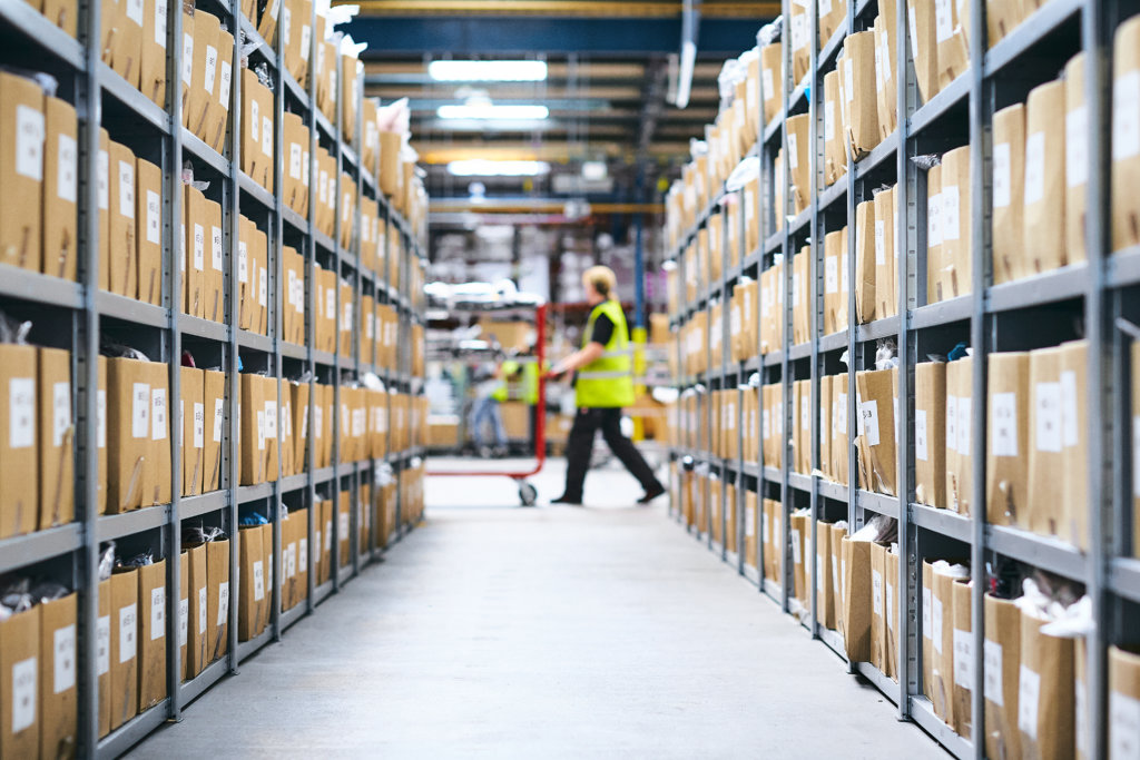 110919_James&James31982 James & James Fulfilment