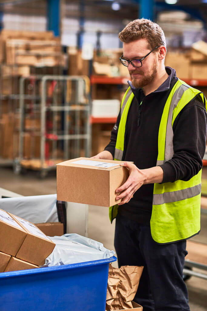 110919_James&James32231 James and James Fulfilment