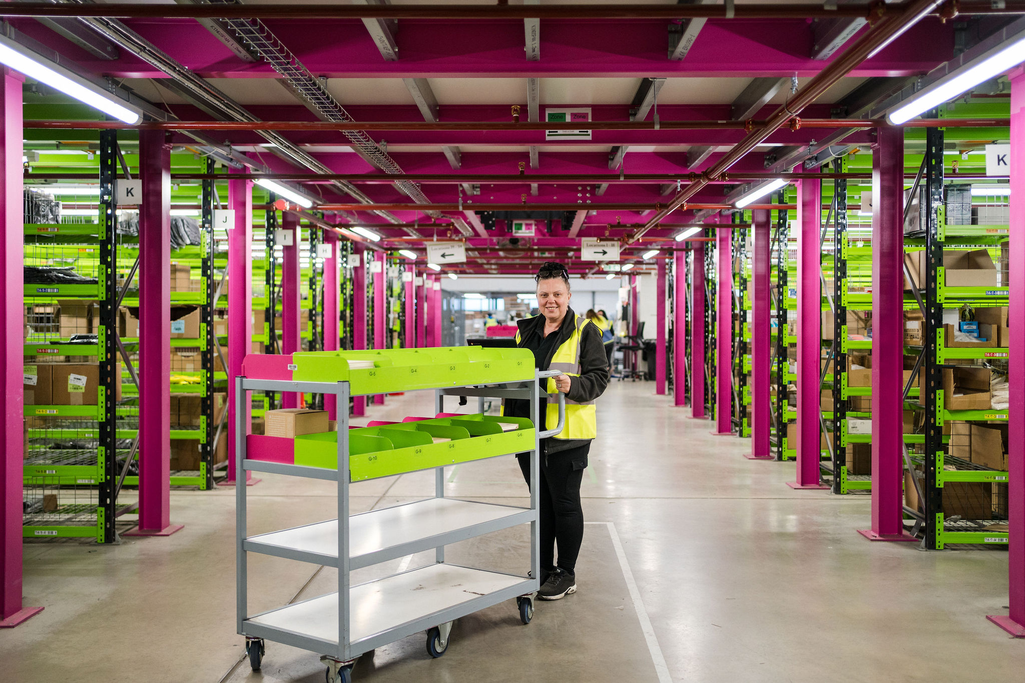 2023 11 15 JJ FulfilmentCentre 135 1