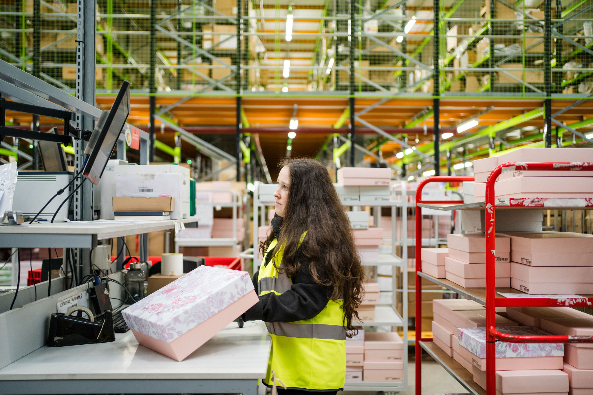 2023 11 15 JJ FulfilmentCentre 99